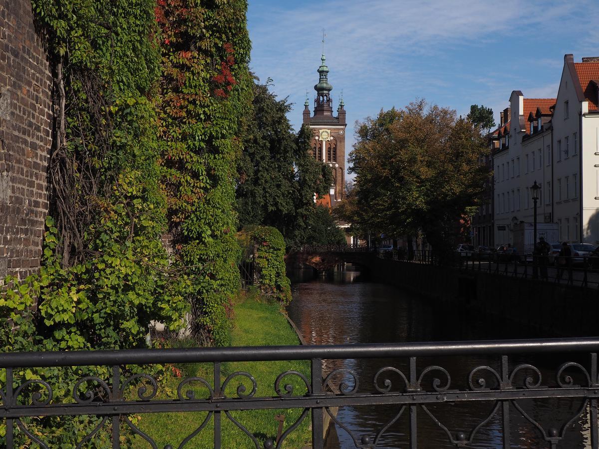 Grand Tourist Gemini Lägenhet Gdańsk Exteriör bild